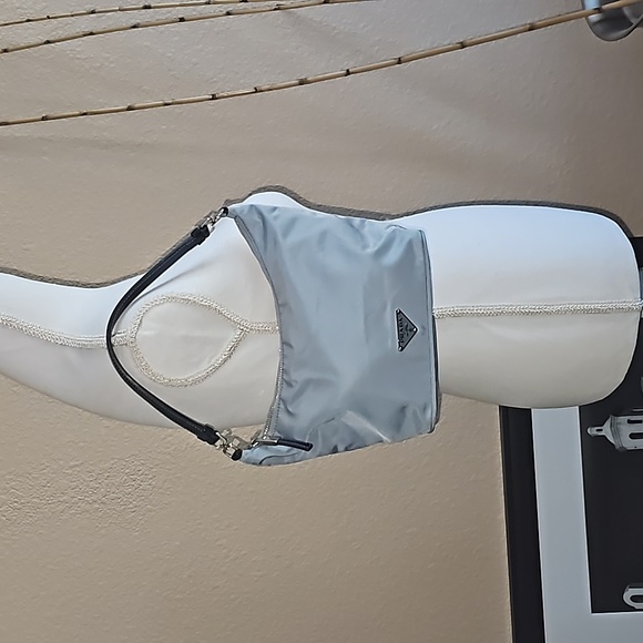 Vintage PRADA Tessuto handbag. Pristine Condition! - Picture 1 of 9